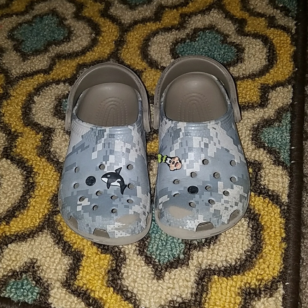 🚫SOLD🛇CROCS US ARMY